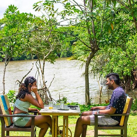 Lost & Found Hostel Weligama Exterior photo